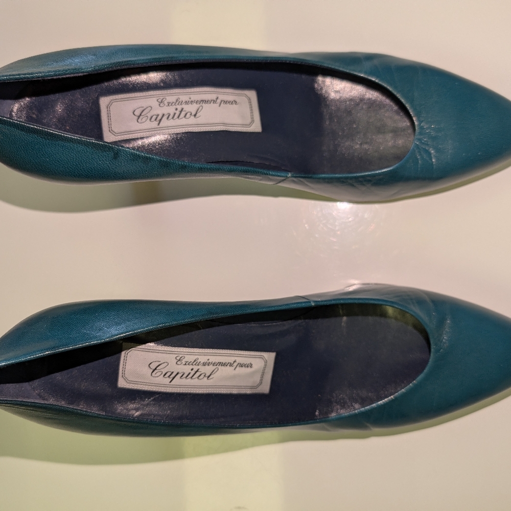 Gilardini teal women's heels size 40.5/10.5